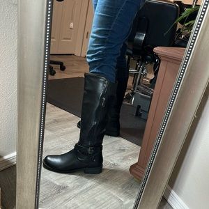 Guess knee high zipper black boots